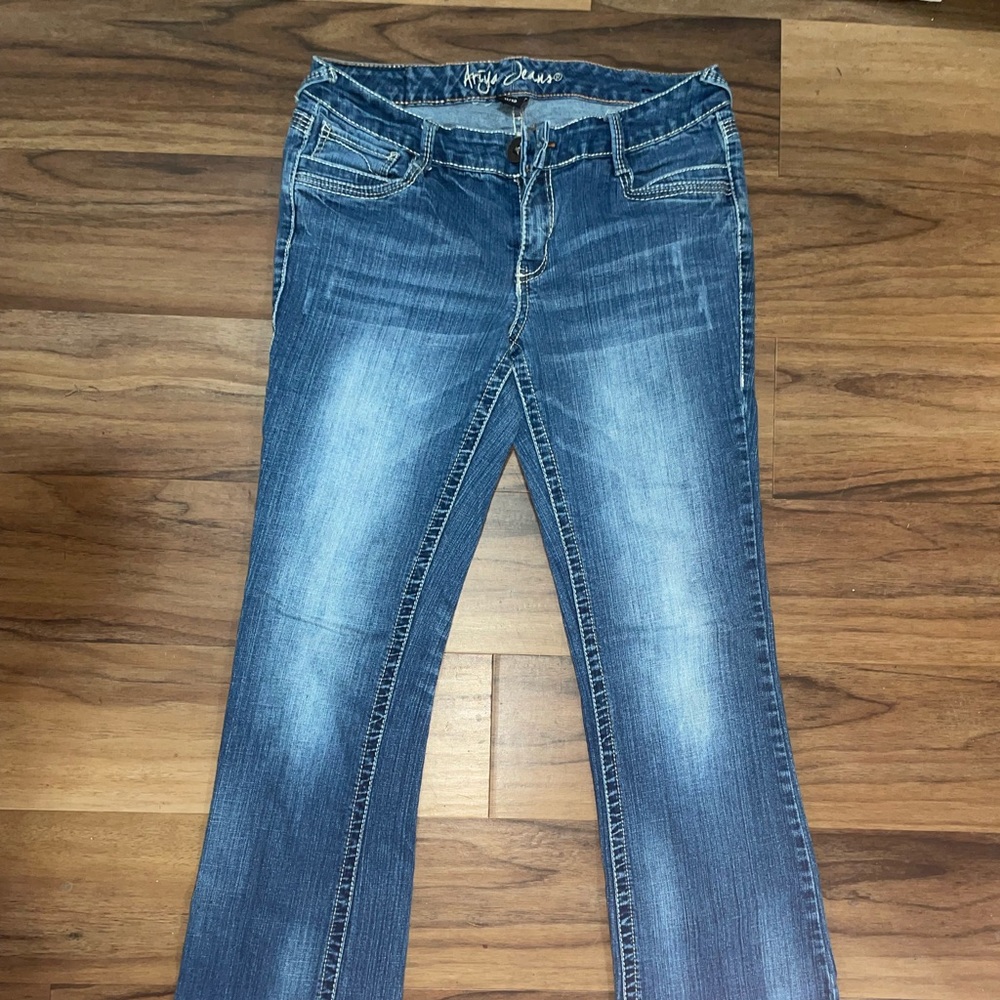 Woman’s Jeans Size 11/12